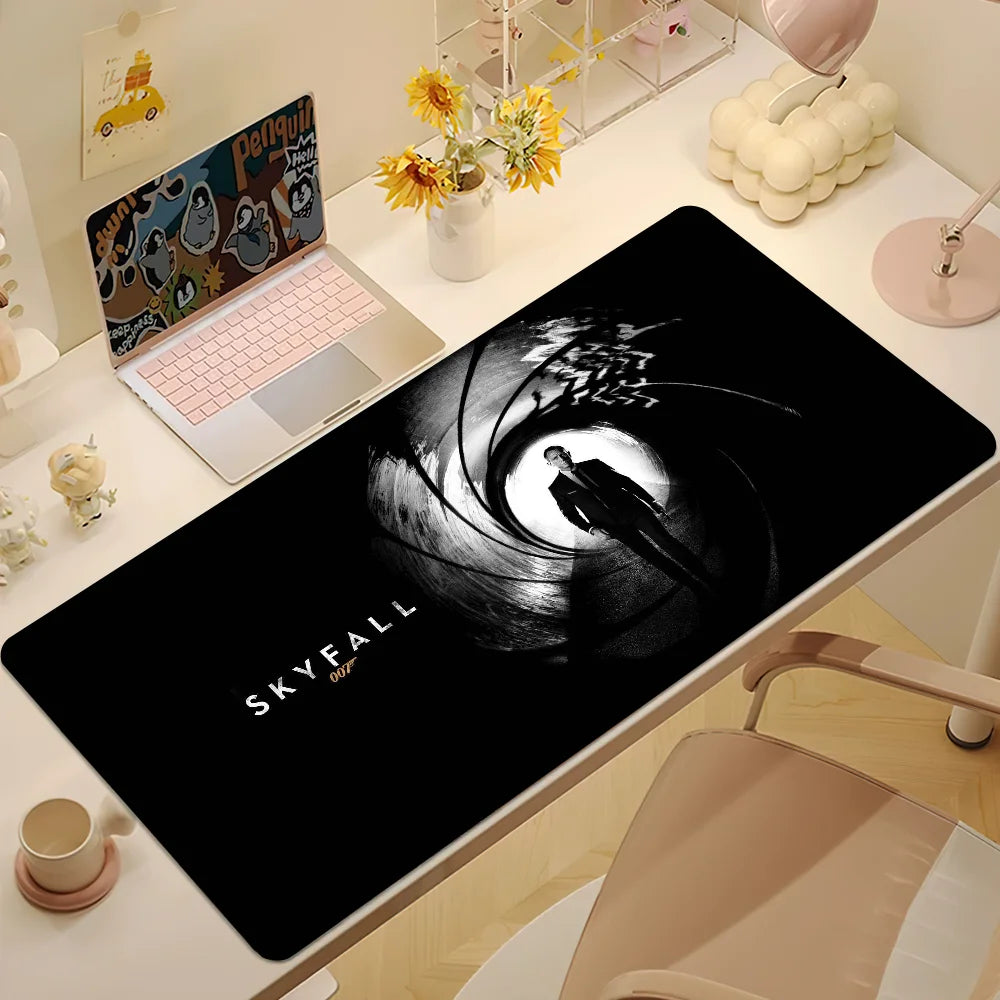 🖥️ James Bond Desk Mat – HQ Edition
