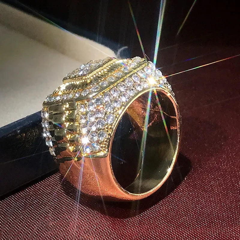 Exquisite Shiny Full Zirconia Ring Charming Business Cocktail Party Jewelry for Men Women Banquet Birthday Gifts