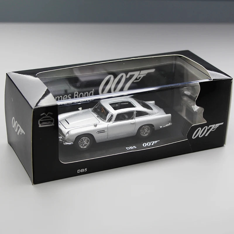 Diecast 1:43 Scale DB5 007 with Doll Alloy Simulation Vehicle Model Finished Simulation Collection Decoration Gift Display