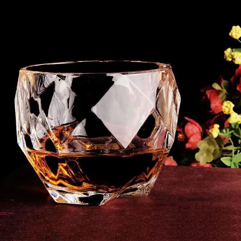 Crystal Whiskey Glass – Luxury Barware Edition